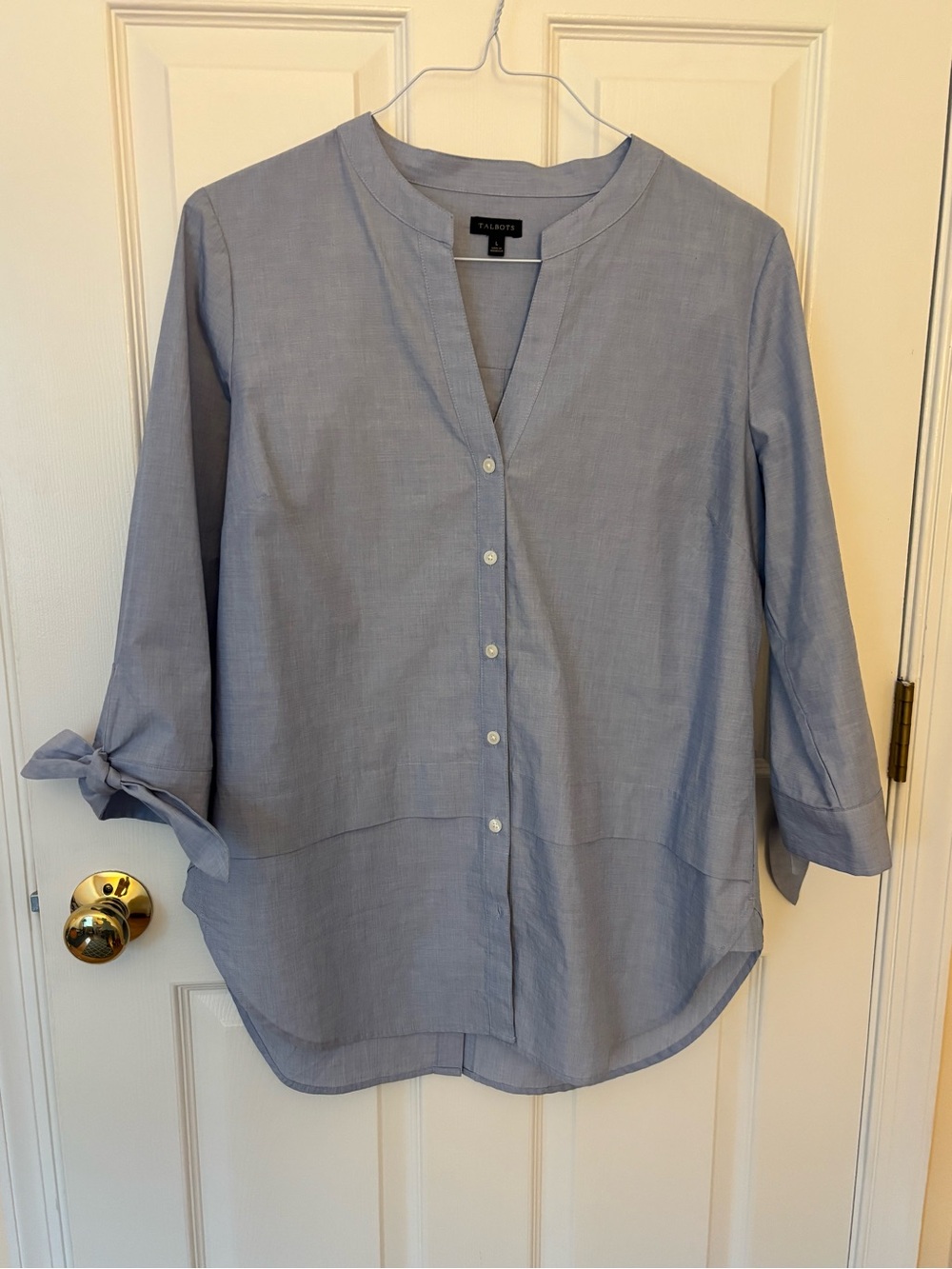 Talbots Pale Blue Collared Button-Up Shirt - Picture 1 of 7